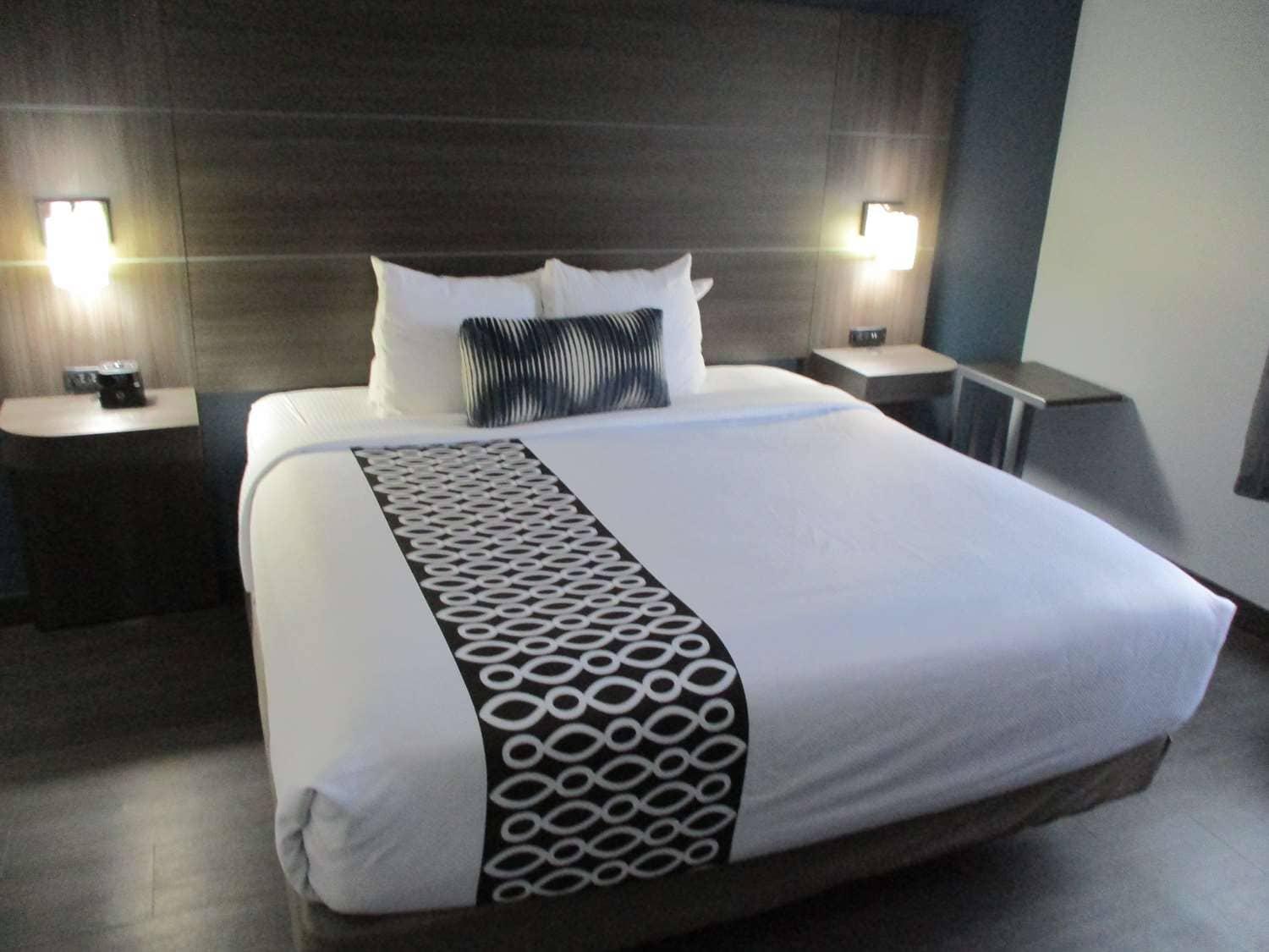 Best Western Plus Champaign/Urbana Inn Quarto foto